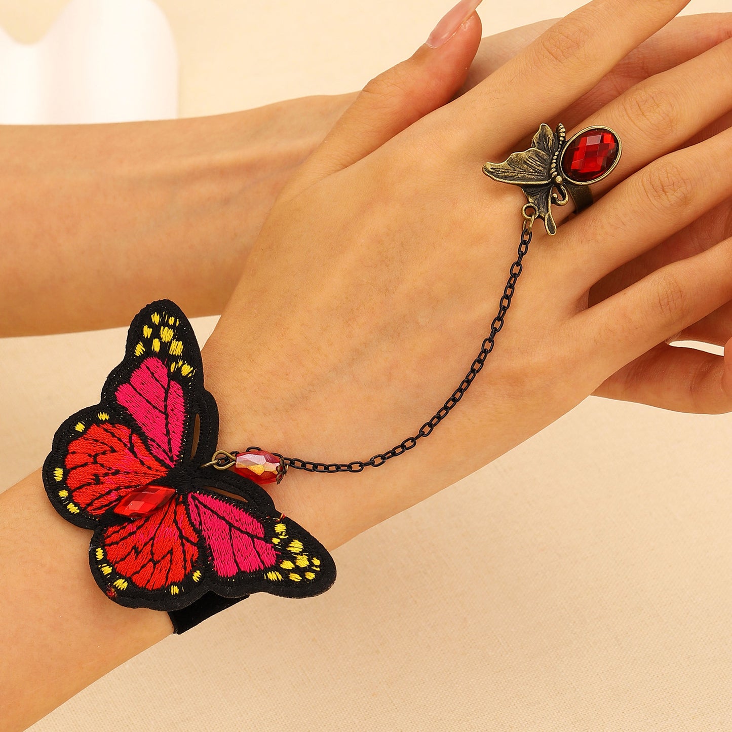Vintage Style Butterfly Cloth Plating Women's Bracelets