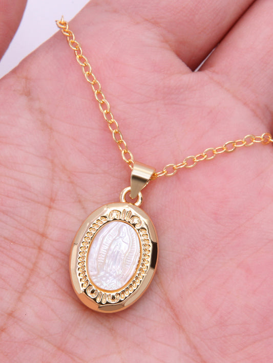 Vintage Style Oval Copper Plating Inlay Carving Shell 18k Gold Plated Pendant Necklace