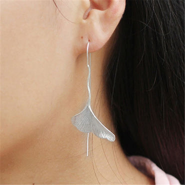 1 Pair Simple Style Commute Ginkgo Leaf Plating Sterling Silver Gold Plated Drop Earrings