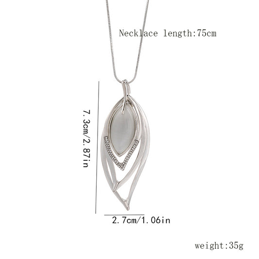 Simple Style Leaf Alloy Glass Copper Inlay Artificial Rhinestones Women's Pendant Necklace