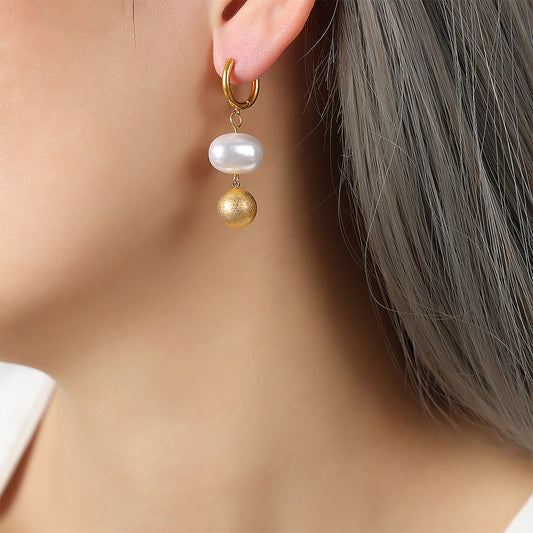 1 Pair Casual Elegant Simple Style Solid Color Beaded Plating Imitation Pearl Titanium Steel 18k Gold Plated Drop Earrings