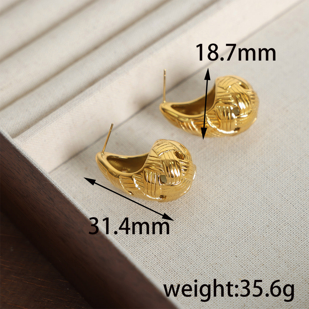 1 Pair Vintage Style Water Droplets Plating Hollow Out Stainless Steel 18k Gold Plated Ear Studs