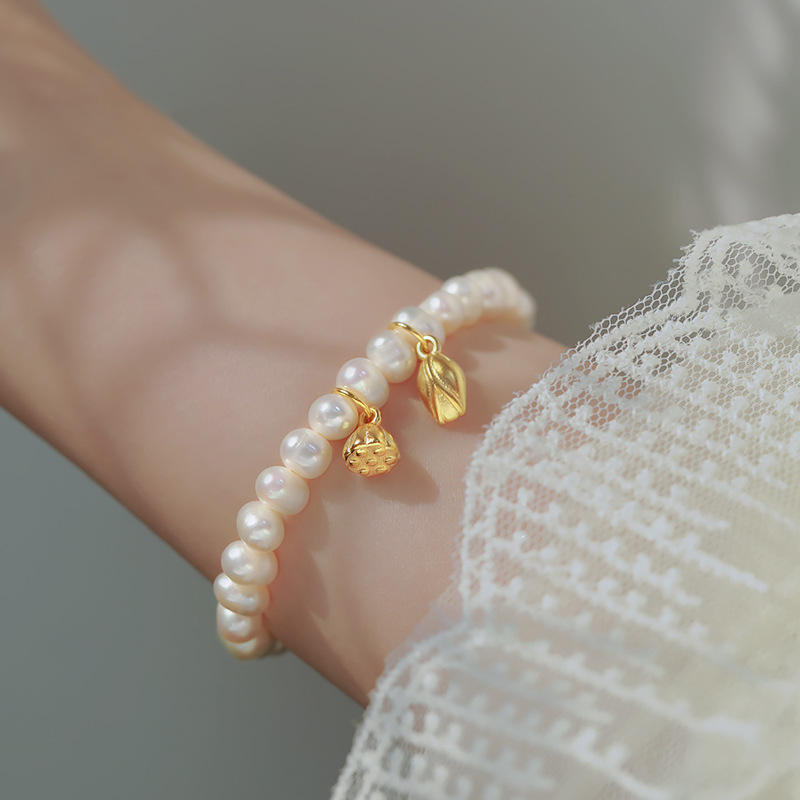 Simple Style Flower Lotus Seedpod Freshwater Pearl Bracelets