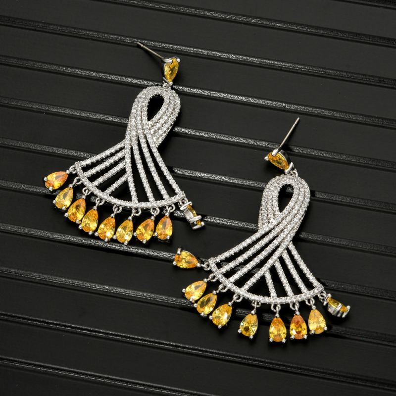 1 Pair Elegant Glam Geometric Plating Inlay Copper Zircon White Gold Plated Drop Earrings