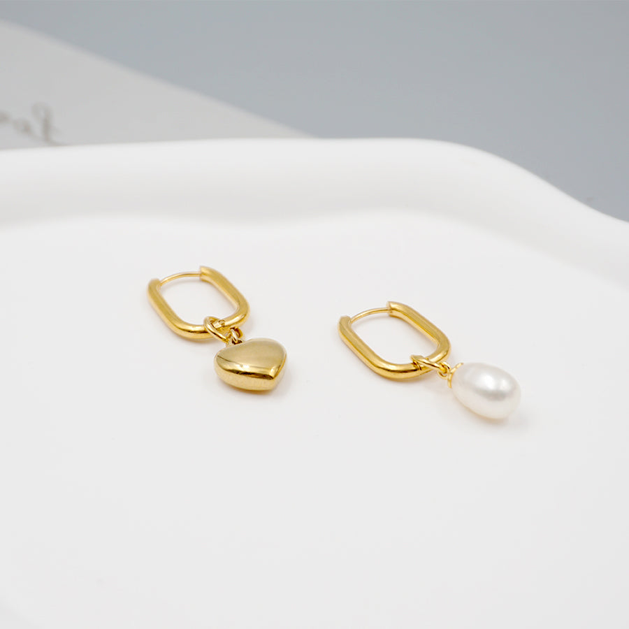 1 Pair Elegant Simple Style Water Droplets Heart Shape Plating Inlay Titanium Steel Freshwater Pearl Gold Plated Drop Earrings