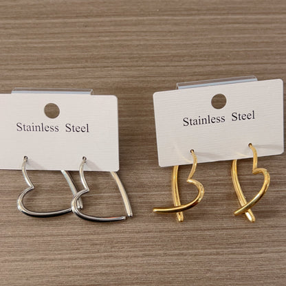 1 Pair Simple Style Classic Style Streetwear Heart Shape Plating Stainless Steel 18k Gold Plated Ear Studs