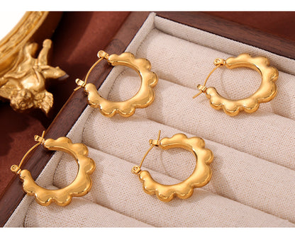 1 Pair Elegant Simple Style Solid Color Flower Plating Titanium Steel 18K Gold Plated Earrings