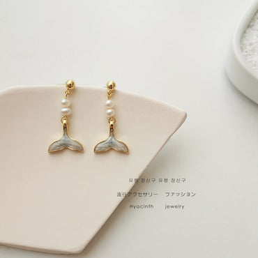 1 Pair Nordic Style Sweet Simple Style Fish Tail Enamel Pearl Copper 18K Gold Plated Drop Earrings Ear Cuffs