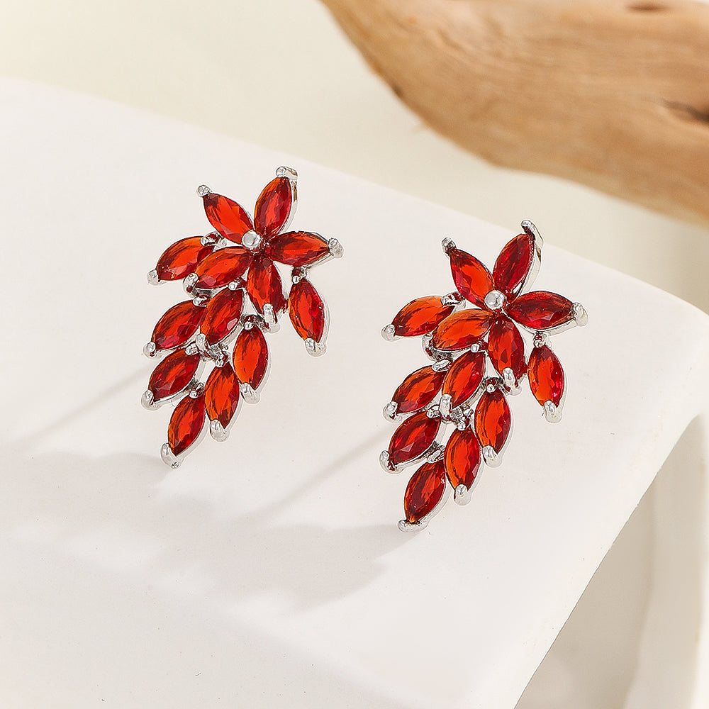 1 Pair Casual Elegant Leaves Inlay Copper Zircon Silver Plated Ear Studs