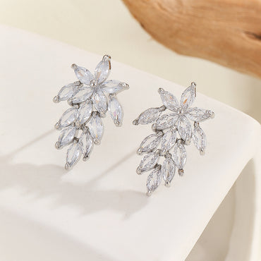 1 Pair Casual Elegant Leaves Inlay Copper Zircon Silver Plated Ear Studs