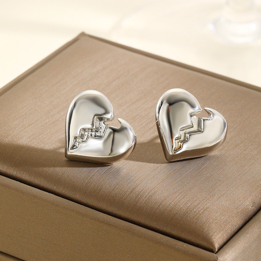 1 Pair Simple Style Classic Style Heart Shape Plating Copper 18K Gold Plated Ear Studs