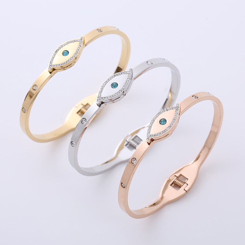 304 Stainless Steel 18K Gold Plated Rose Gold Plated Casual Elegant Plating Inlay Eye Rhinestones Bangle
