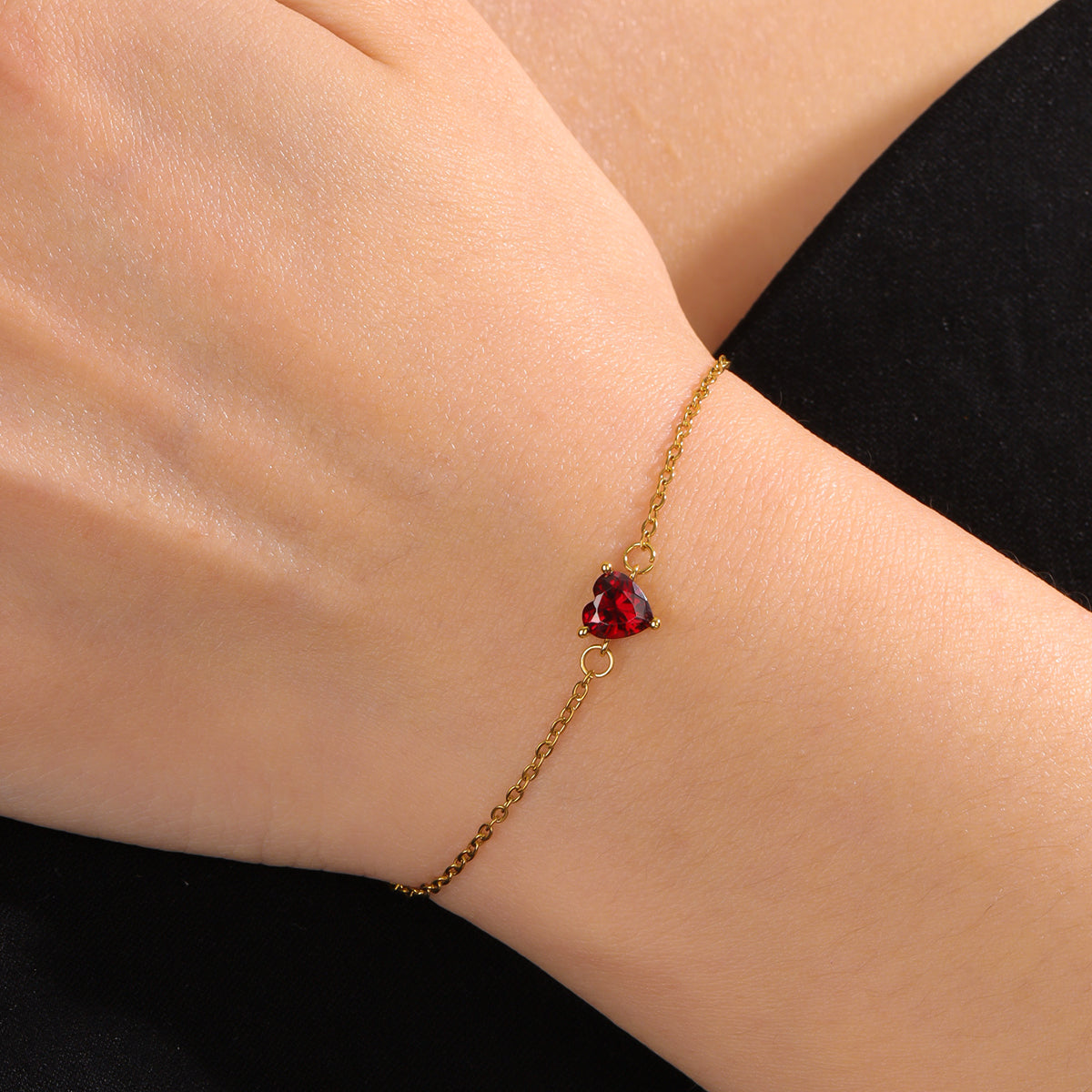 Copper 18K Gold Plated Sweet Simple Style Plating Inlay Heart Shape Zircon Bracelets