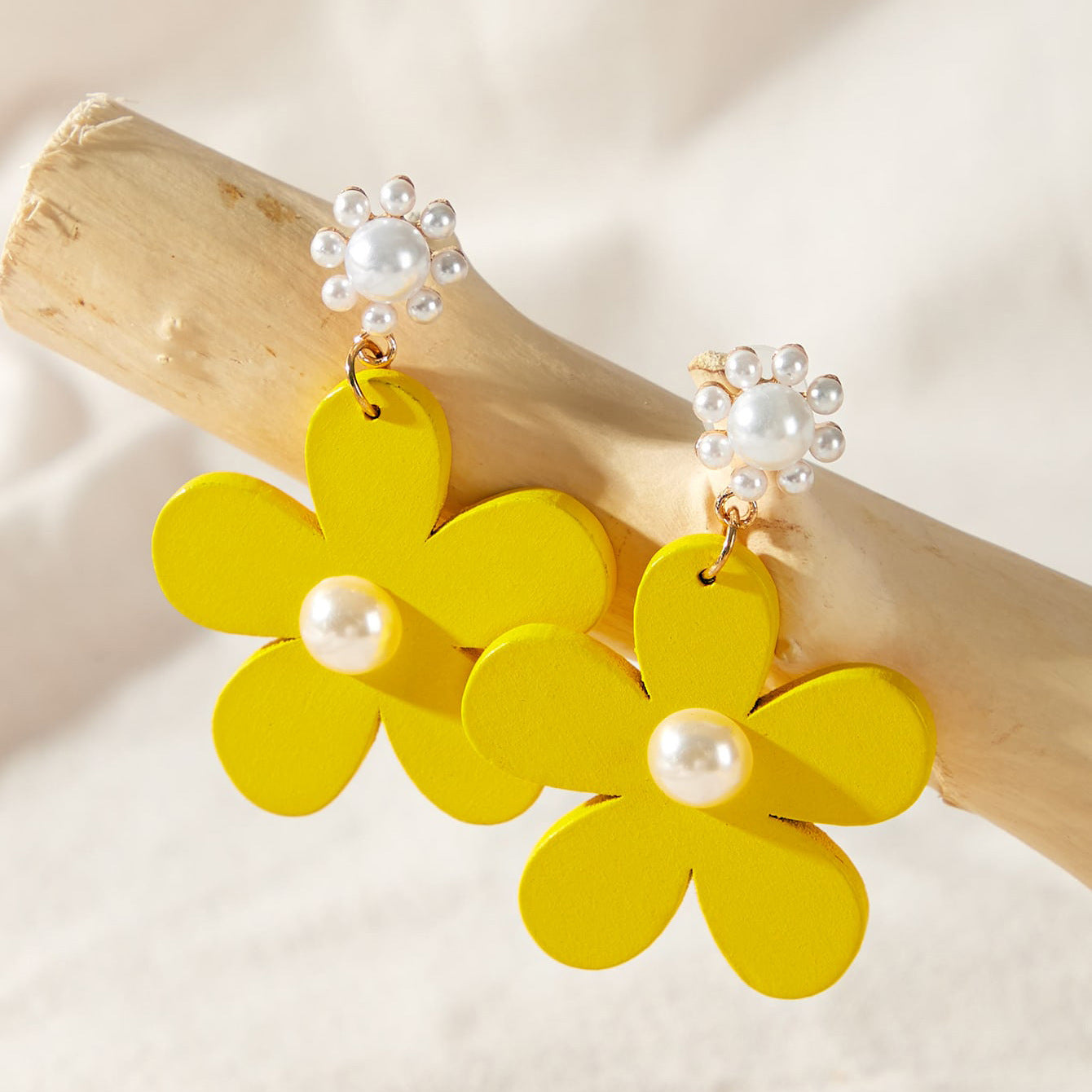 Fashion  Wild Love Butterfly Flower Geometric Alloy Earrings