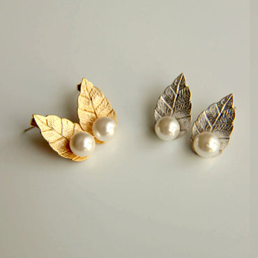 Bohemian Beautiful Pearl Leaf Stud Earrings Exquisite European And American Earrings