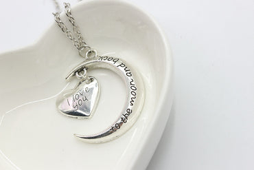 Best Selling Couple Necklace I Love You Moon Heart Love Necklace Clavicle Chain