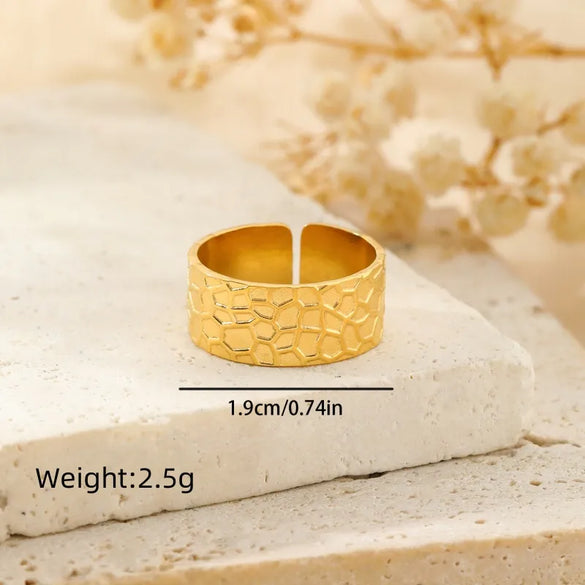 304 Stainless Steel 18K Gold Plated Modern Style Simple Style Geometric Solid Color Open Rings