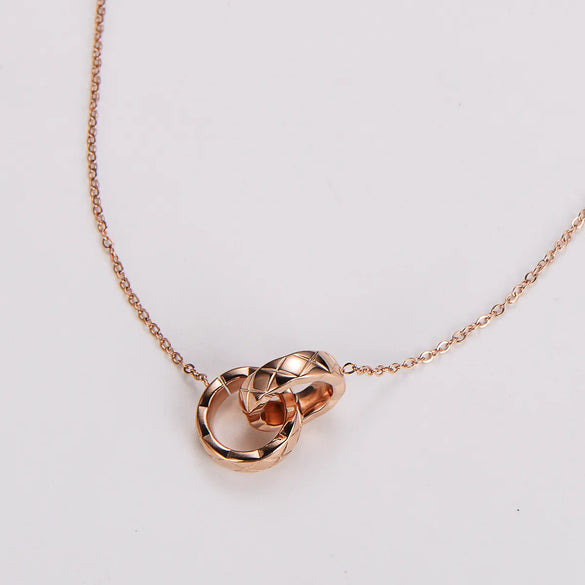 304 Stainless Steel 18K Gold Plated Rose Gold Plated Elegant Classic Style Plating Rhombus Pendant Necklace