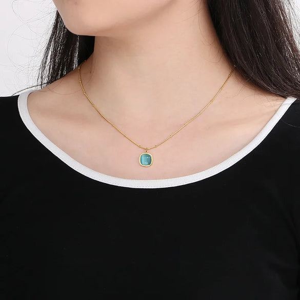 304 Stainless Steel 18K Gold Plated Simple Style Plating Square Pendant Necklace