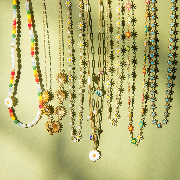 304 Stainless Steel 18K Gold Plated Sweet Classic Style Beaded Enamel Colorful Daisy Necklace