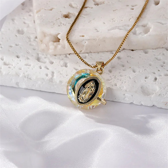 304 Stainless Steel Copper K Gold Plated Inlay Portrait Crystal Pendant Necklace