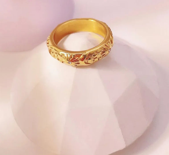 304 Stainless Steel Titanium Steel 18K Gold Plated Simple Style Classic Style Commute Inlay Sun Star Moon Zircon Rings