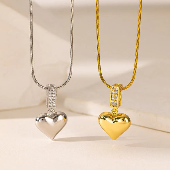304 Stainless Steel 18K Gold Plated Cute Simple Style Commute Inlay Heart Shape Artificial Rhinestones Pendant Necklace