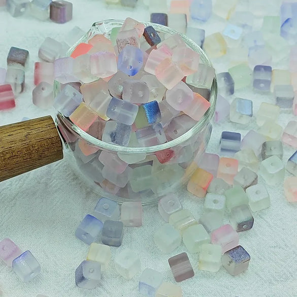 50 PCS/Package Diameter 7 Mm Glass Square Beads
