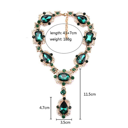 Exaggerated Geometric Alloy Inlay Artificial Crystal Women's Necklace