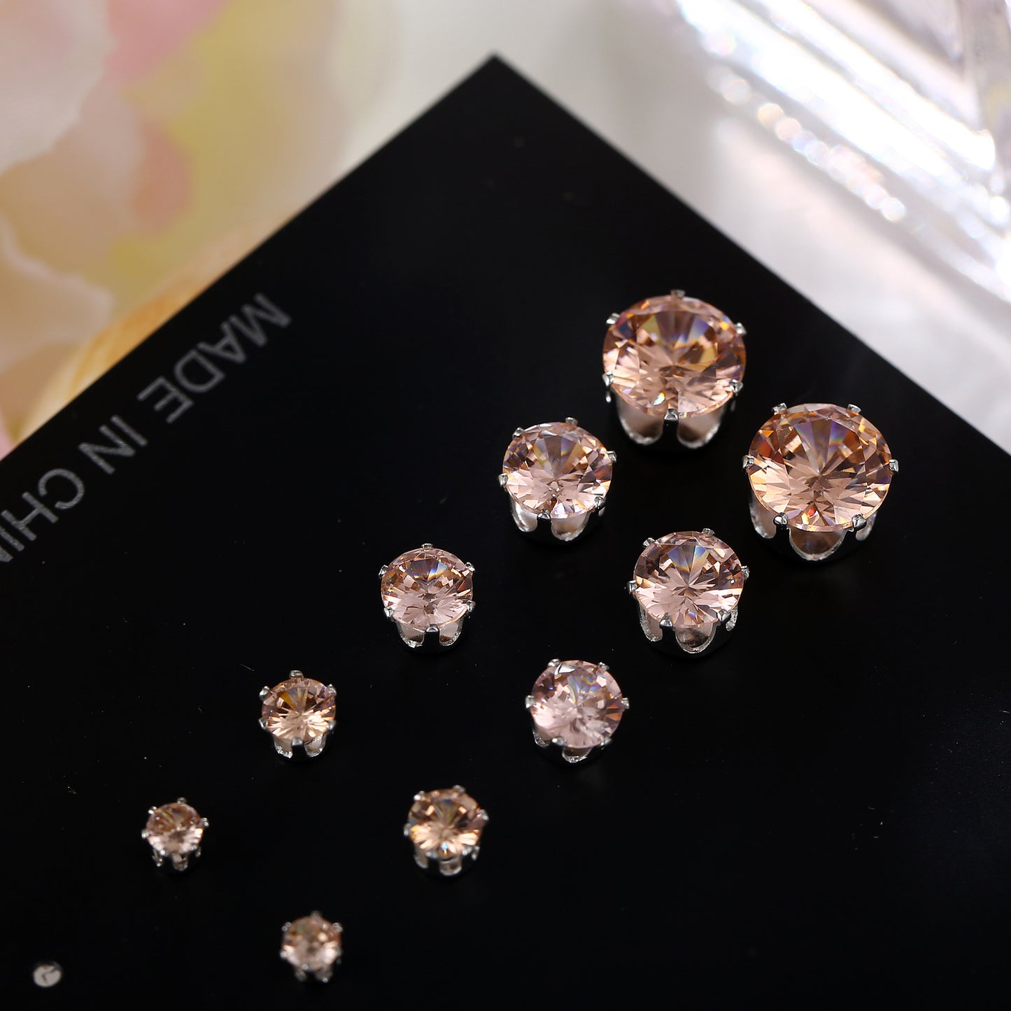 Simple Style Heart Diamond Alloy Artificial Gemstones Earrings Ear Studs