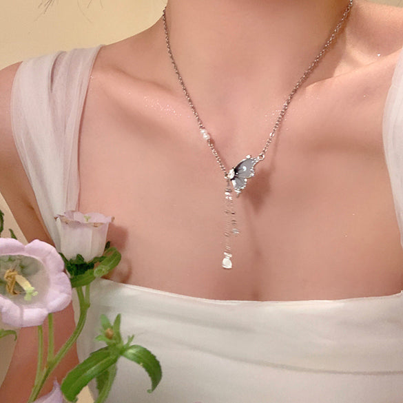 Korean version ins wind titanium steel necklace for girls' high-end sense versatile niche pearl collarbone chain pendant with jewelry wholesale