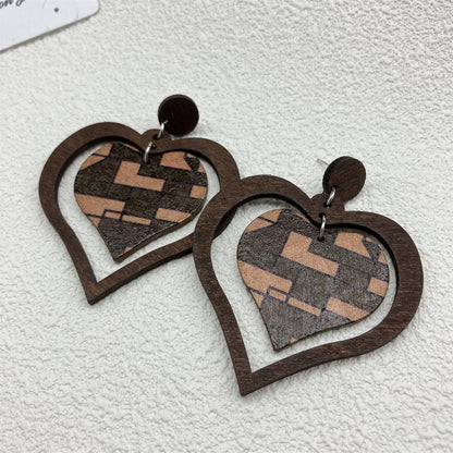 1 Pair Casual Retro Heart Shape Stoving Varnish Wood Drop Earrings