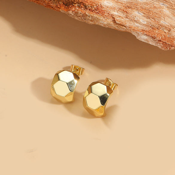 Cross-border hot-selling light luxury, high-end football-type design, textured earrings, niche and versatile, ins-style personalized earrings for women