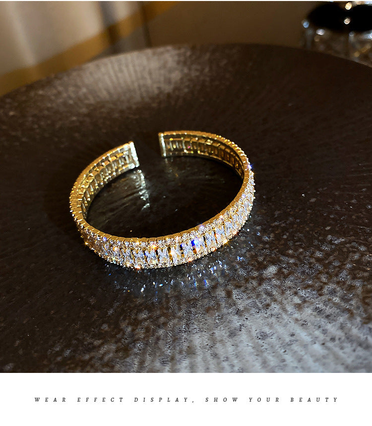 Fashion Diamond-encrusted Zircon Opening Bracelet Simple Geometric Alloy Bracelet