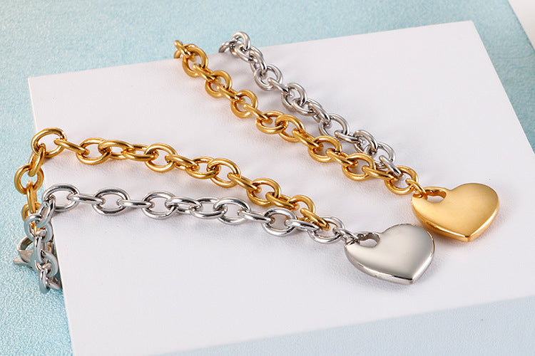Simple And Creative Gold Stainless Steel Heart Bracelet Wholesale