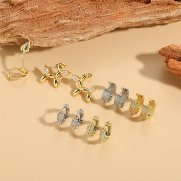 AliExpress hot sale small fresh with thorn zircon earrings copper plated 14K real gold simple trend earrings ear bone clip women