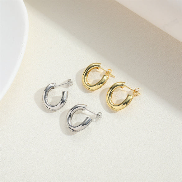 Cross-border hot-selling light luxury, high-end football-type design, textured earrings, niche and versatile, ins-style personalized earrings for women