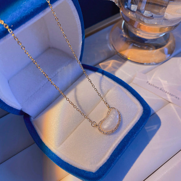 Korean version ins wind titanium steel necklace for girls' high-end sense versatile niche pearl collarbone chain pendant with jewelry wholesale