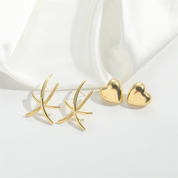 Cross-border hot-selling new trendy light luxury, love design earrings, literary retro personality, versatile earrings, jewelry women