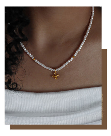 Simple Style Geometric Cross Imitation Pearl Glass Pendant Necklace In Bulk