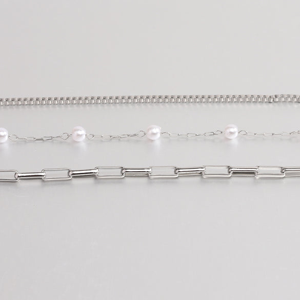 Simple Style Solid Color Titanium Steel Polishing Layered Necklaces