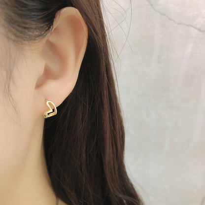 Fashion Heart Shape Sterling Silver Ear Studs 1 Pair