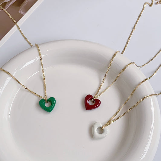 Simple Style Heart Shape Alloy Enamel Women's Pendant Necklace
