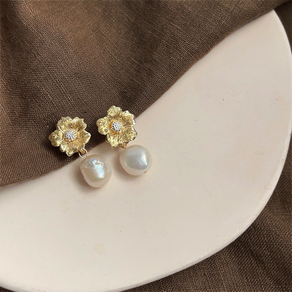 1 Pair Elegant Retro Geometric Freshwater Pearl Earrings
