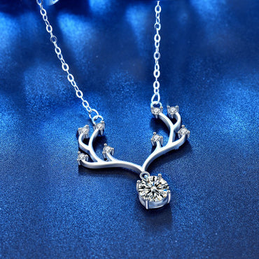 Romantic Sweet Deer Sterling Silver Gra Polishing Inlay Moissanite Pendant Necklace