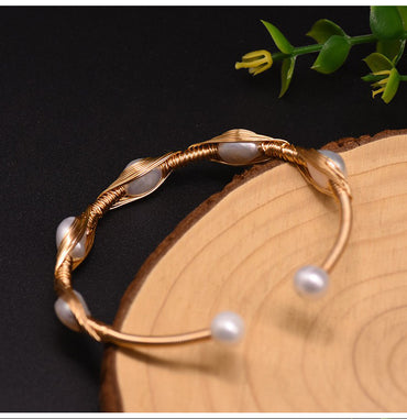 Retro Geometric Pearl Inlay Turquoise Crystal 18k Gold Plated Bangle