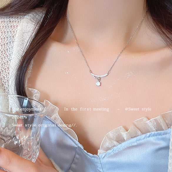 Korean version ins wind titanium steel necklace for girls' high-end sense versatile niche pearl collarbone chain pendant with jewelry wholesale