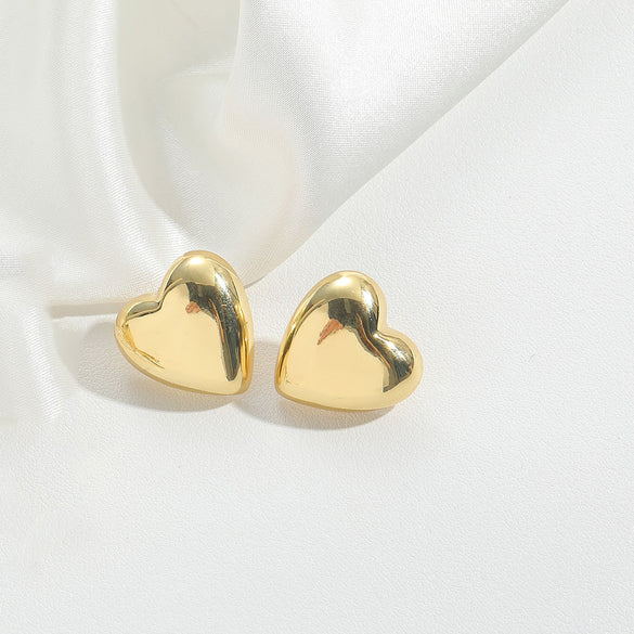 Cross-border hot-selling new trendy light luxury, love design earrings, literary retro personality, versatile earrings, jewelry women