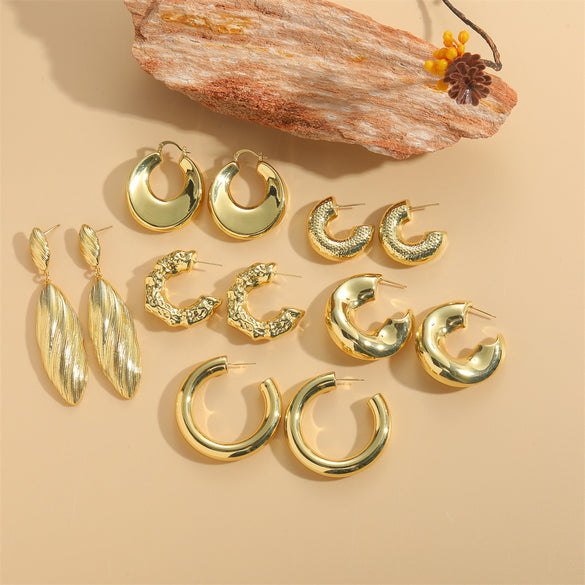 Cross-border hot-selling creative brushed hip-hop style personalized earrings, light luxury, high-end sense of high-quality, Korean earrings, jewelry women