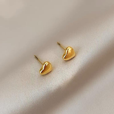 1 Pair Fashion Heart Shape Titanium Steel Ear Studs